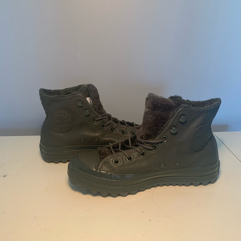 Converse boots
